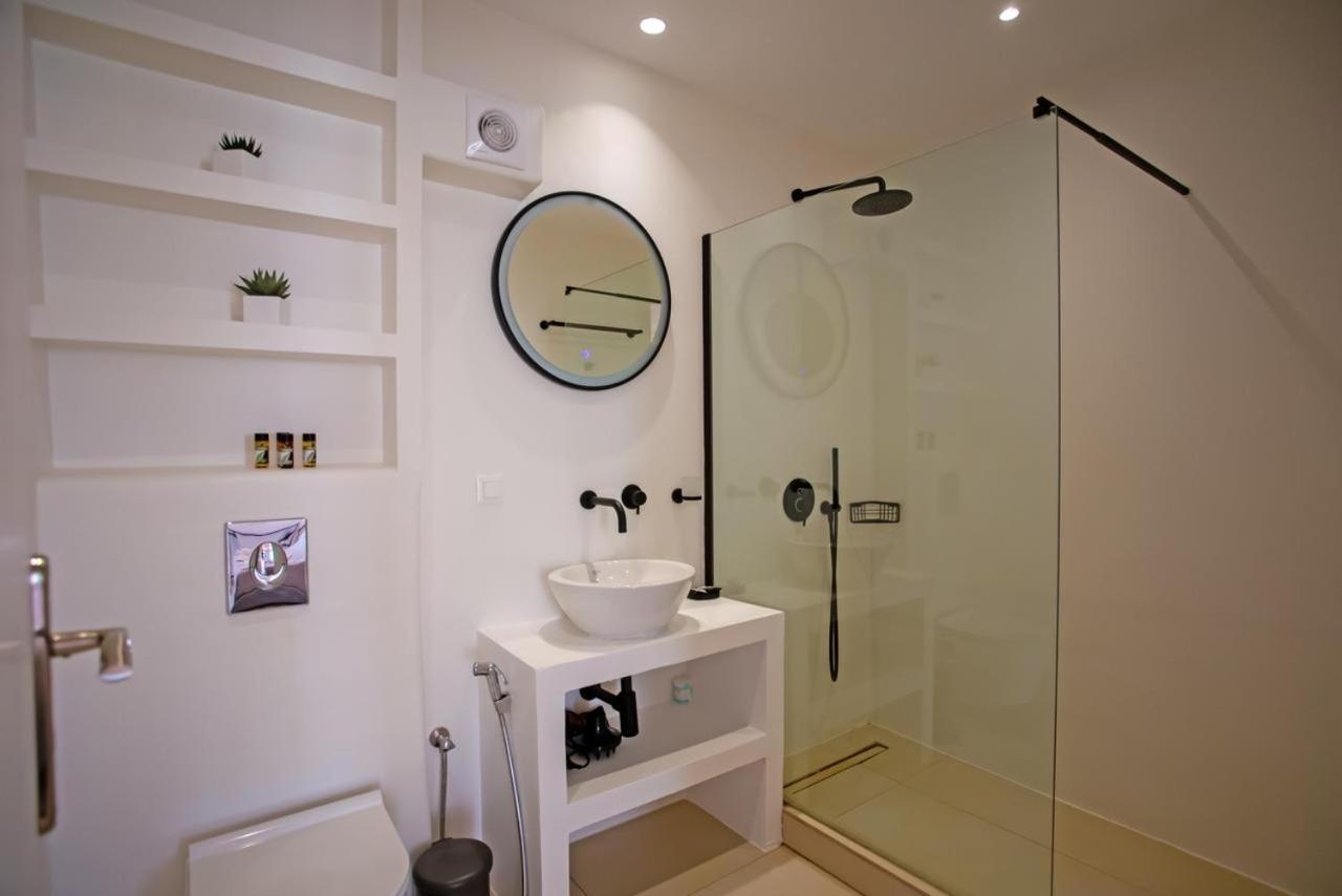 The Lavish Suite Mykonos Town Exterior photo