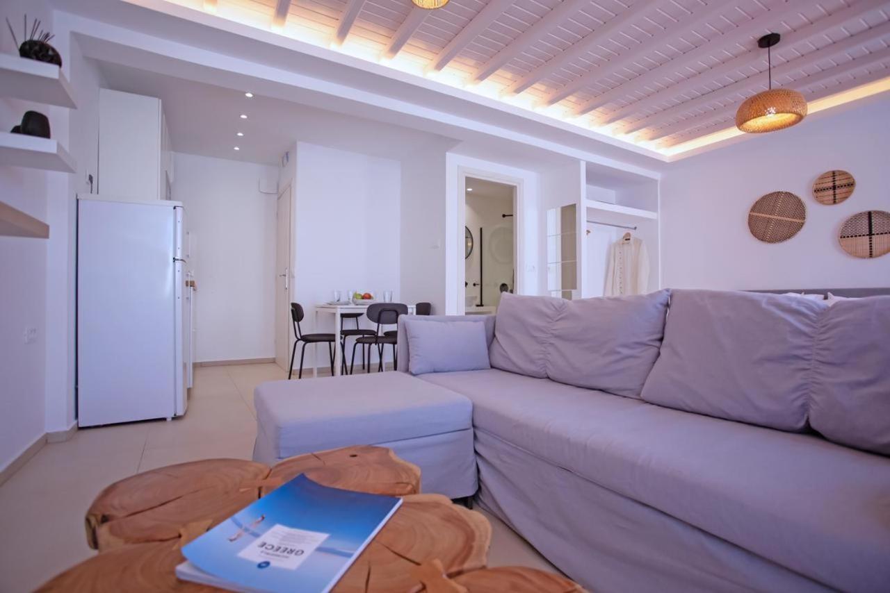 The Lavish Suite Mykonos Town Exterior photo
